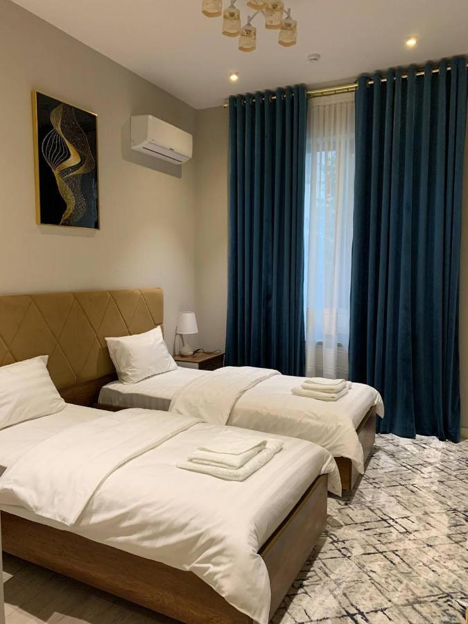 Nur Makon Hotel Tashkent Bagian luar foto