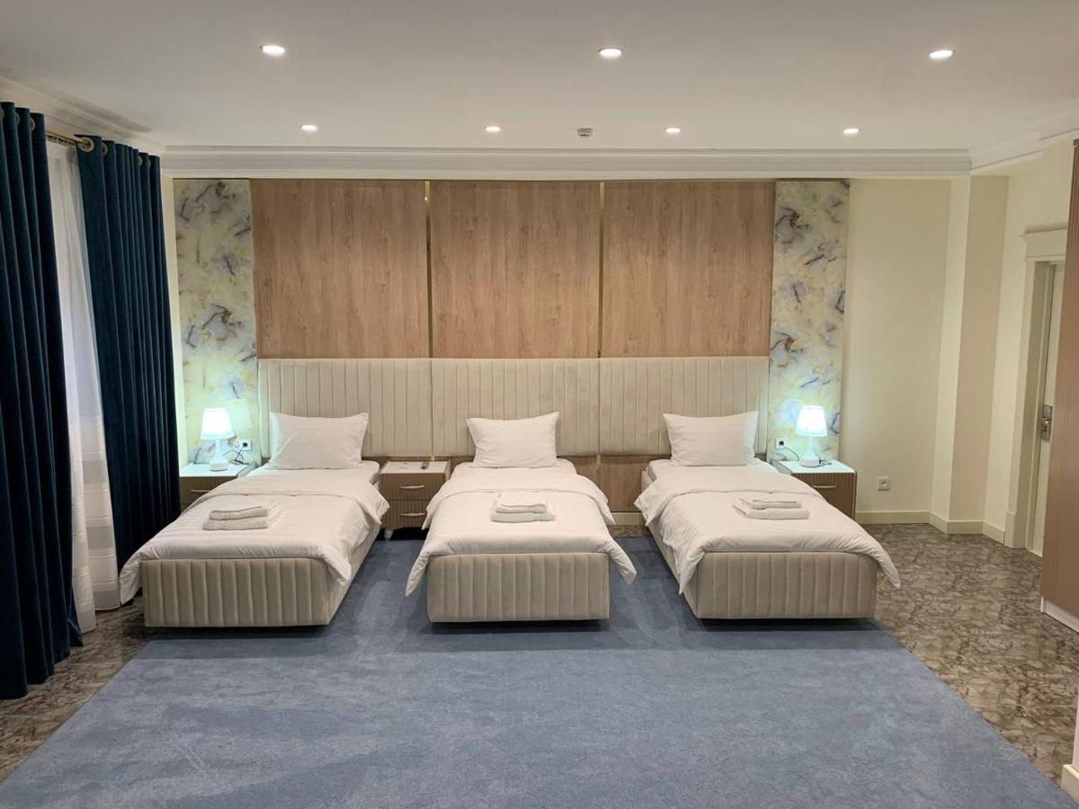 Nur Makon Hotel Tashkent Bagian luar foto
