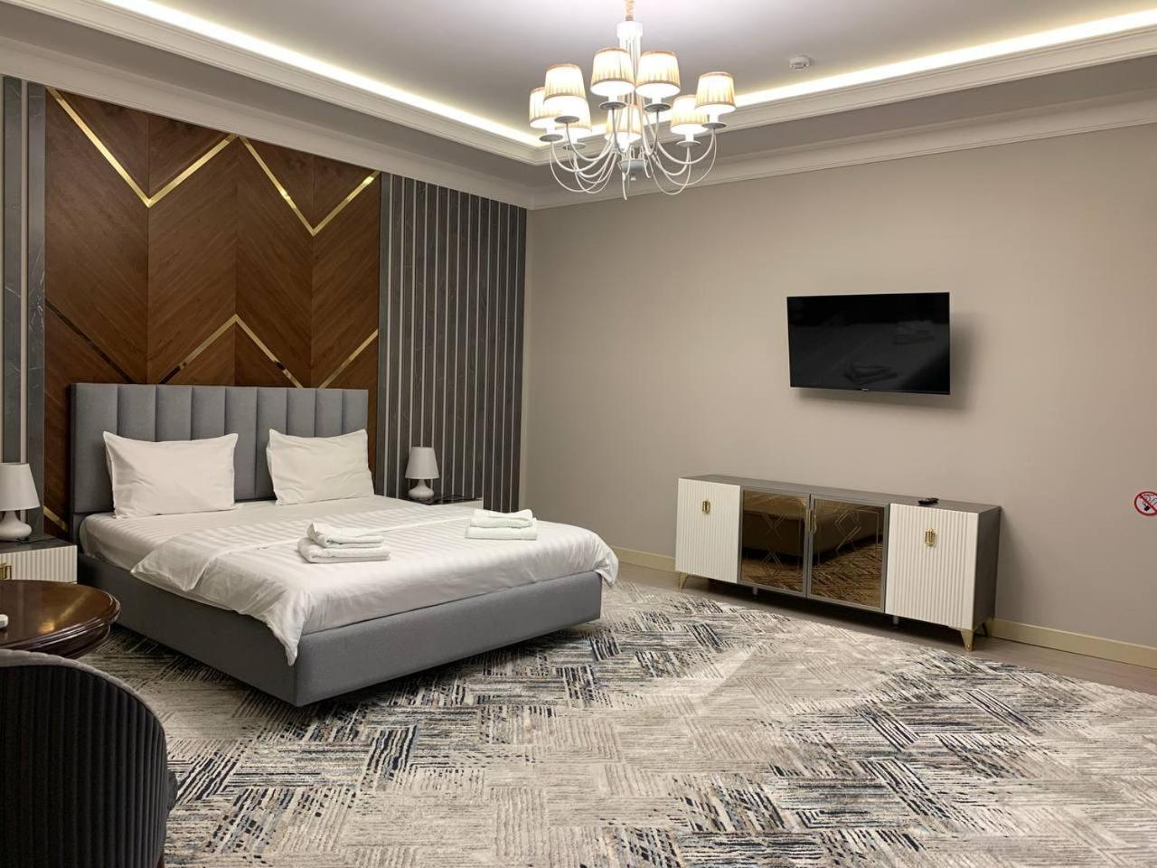 Nur Makon Hotel Tashkent Bagian luar foto